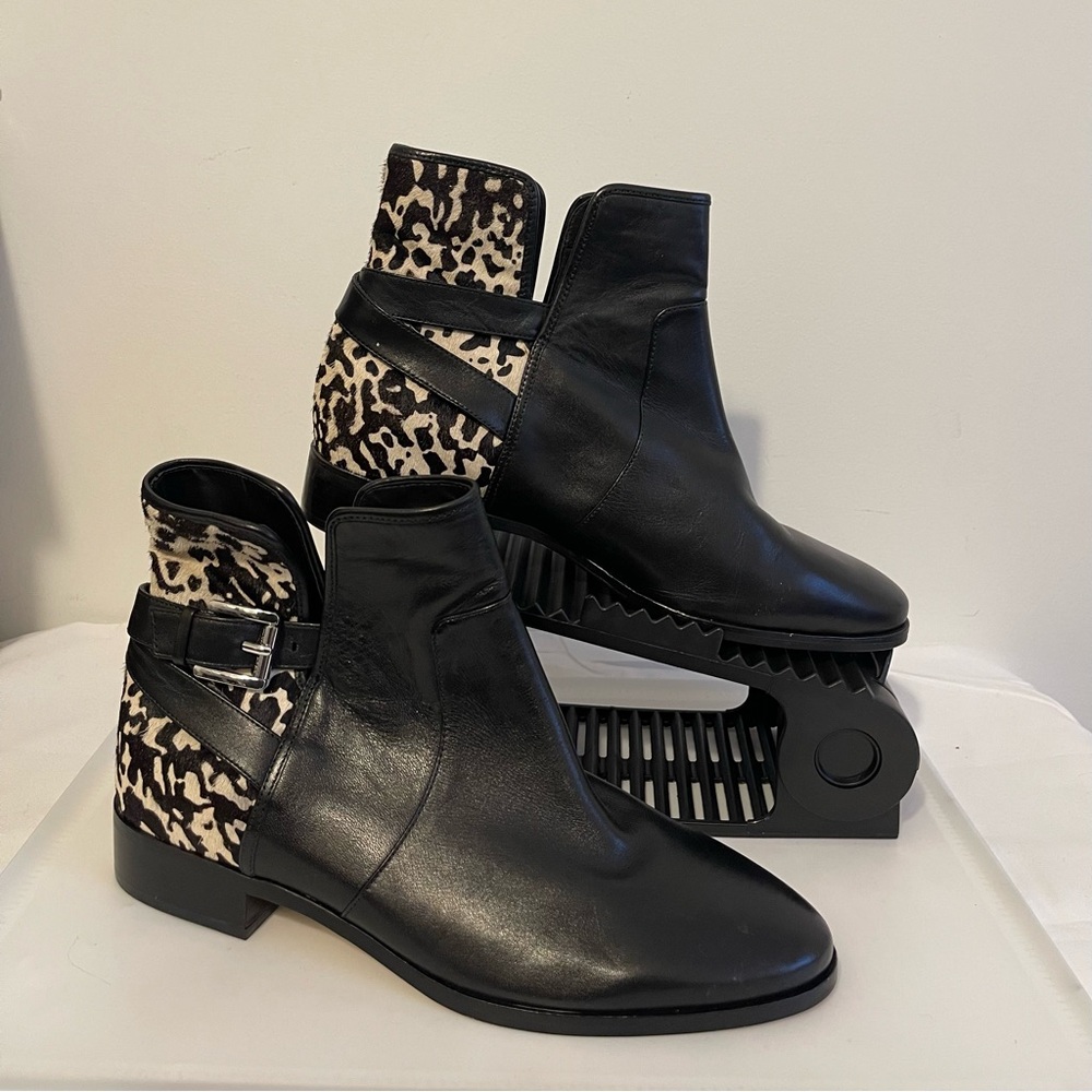MICHAEL KORS, Black Leather & Animal Print Calf Hair Boots, NWOT, Size 10 - Picture 2 of 9
